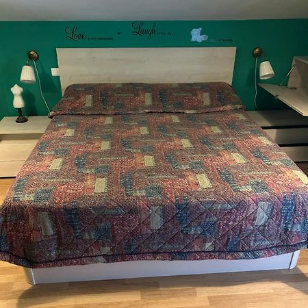 Urifer Apartment Cobreces Ngoại thất bức ảnh